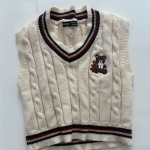 SHEIN Cream Knit Vest with Striped Accents